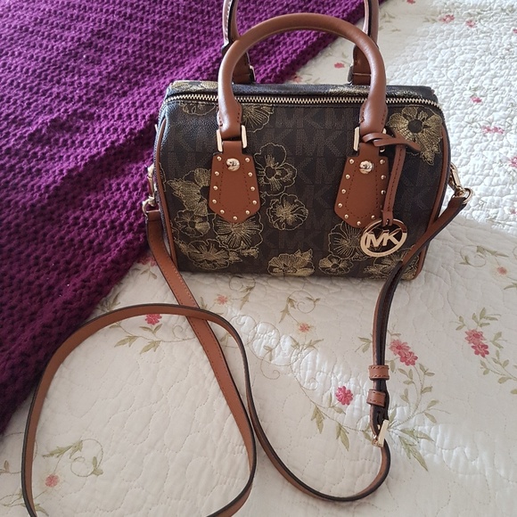 Purse - Picture 4 of 7